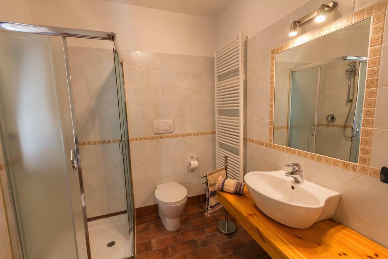 Vistarelax Apartment อาออสตา ภายนอก รูปภาพ